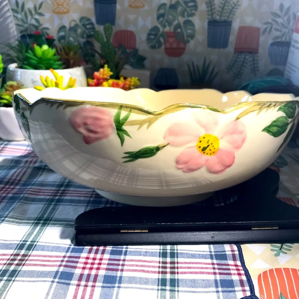 Vintage 1950 Franciscan Desert Rose Large Salad/Serving Bowl Scalloped Rim. - Picture 6 of 12